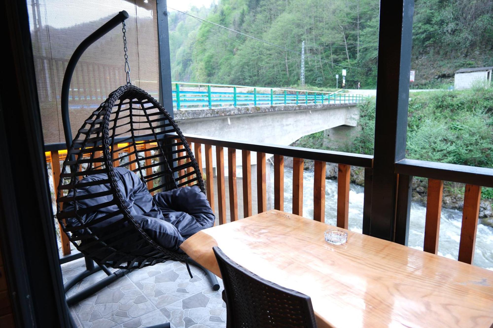 Ozden Bungalow Çamlıhemşin Buitenkant foto